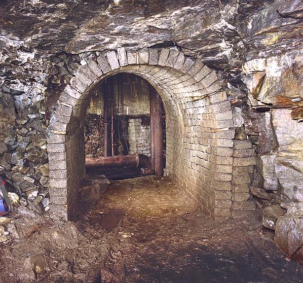Looking into Brewery Shaft from a short branch in Rampgill Level (Nick Catford)