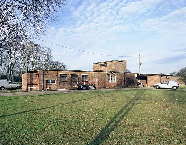 Gas decontamination centre (Nick Catford)