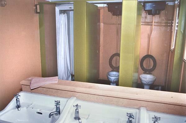 Toilet in the domestic wing of the R8 in c.1988 (John Harris/Sub Brit Archive)