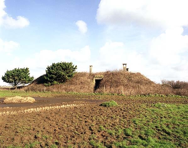 Transmitter block east of A3075 (Nick Catford)
