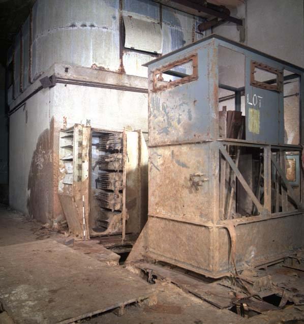 Emergency Exit :passageway - Primary Particulate filters (Center left) , Unkown unit? (Right)1987 (Nick Catford)