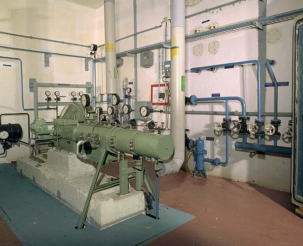 4 stage compressor (Nick Catford)