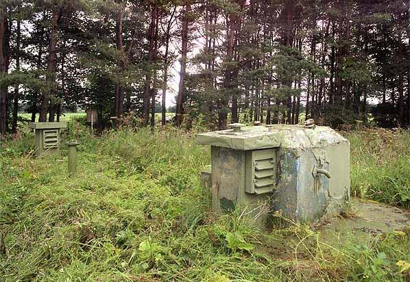 Elgin Post in July 2001 (Nick Catford)