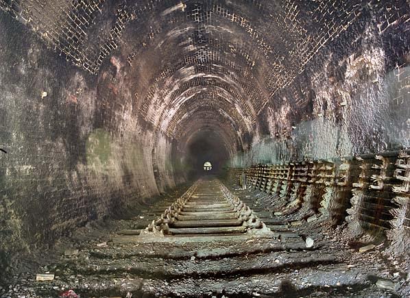 Highgate West Tunnel in 1990 (Nick Catford)