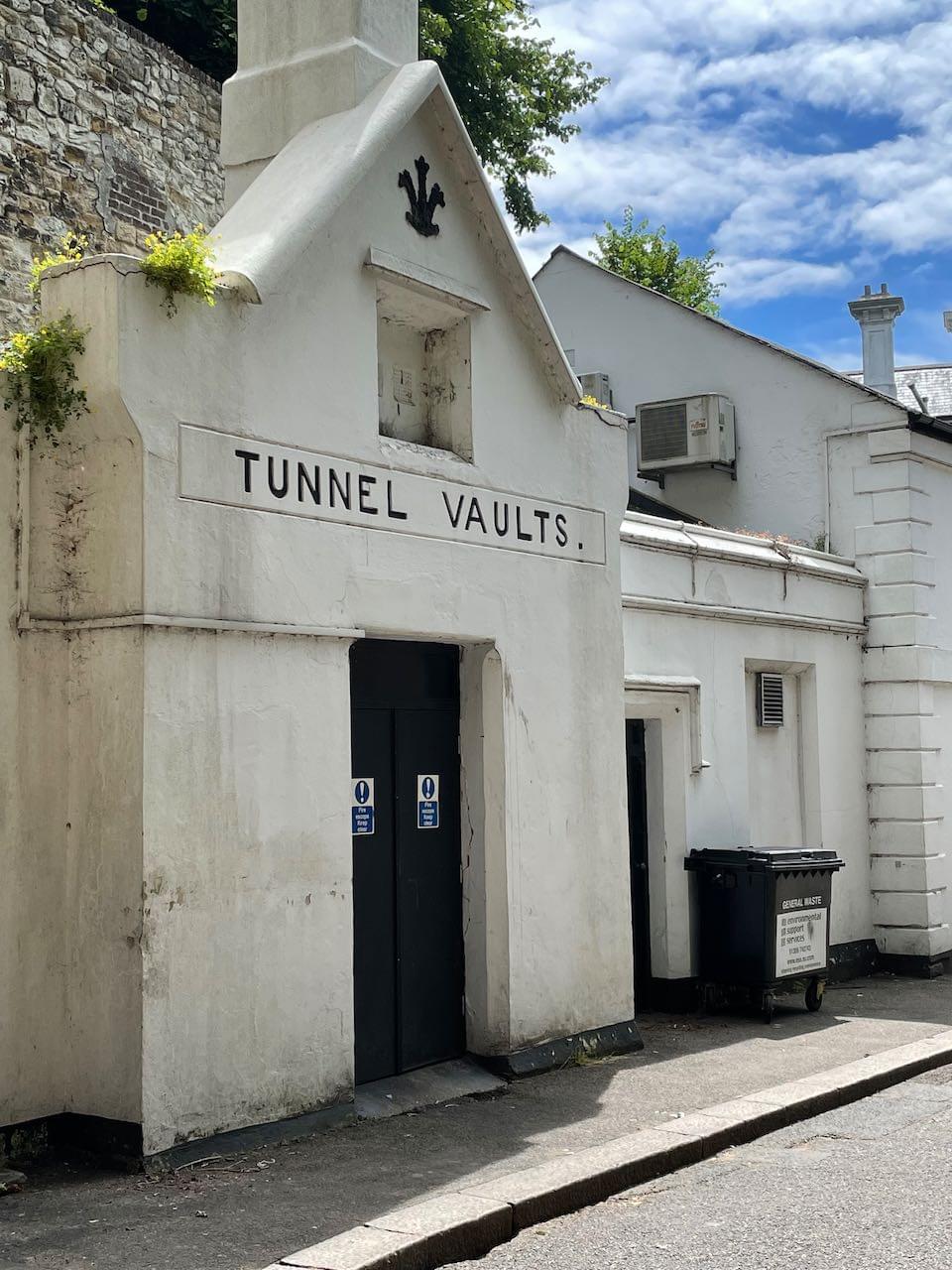 Tunnel Vaults building that links the adjacent hotel (now Cafe Rouge) with the storage cellars in the east site (Neil Iosson / 2021)