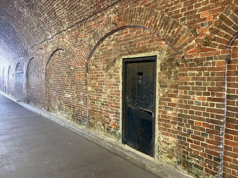 Entrance to western mine (Neil Iosson / 2021)