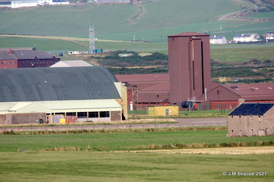 RAF Machrihanish - United States Navy NSWU 2 Seals Training Establishment (BOXER tower in background) (Martin Briscoe)