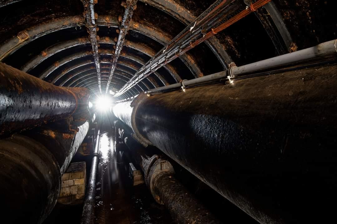 VIew through subway - now full of pipes and cables (Callum Cromwell)