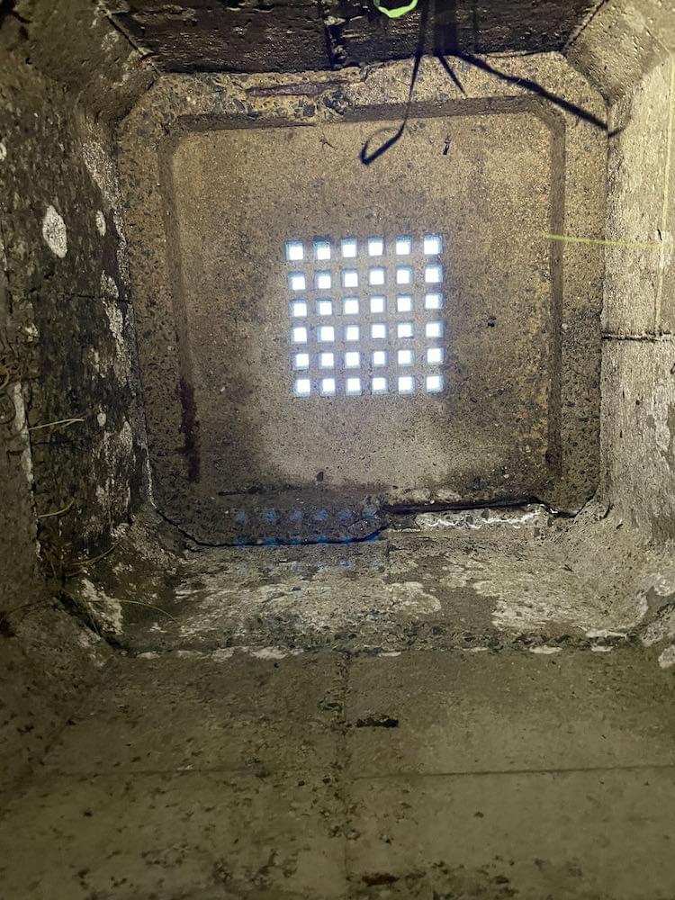 Emergency exit - air raid shelter (Neil Iosson - 2021)