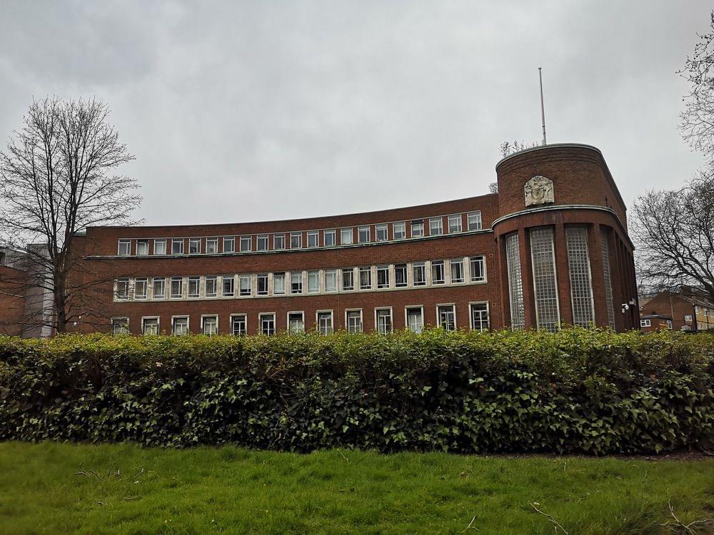 Laboratory building (Callum Cromwell)