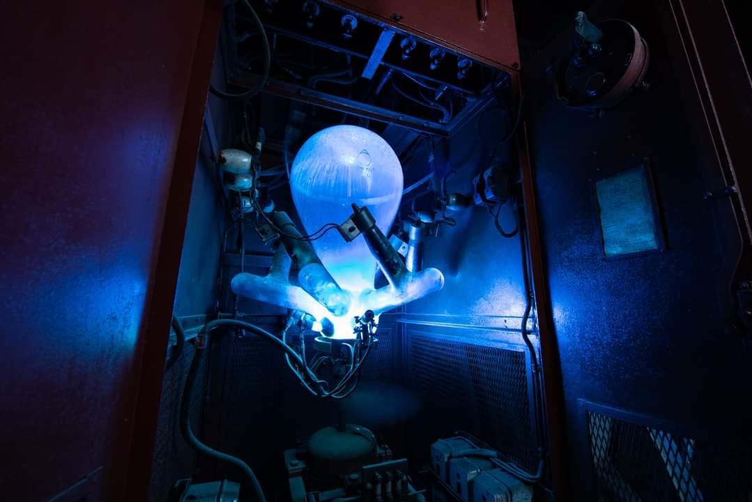 Working mercury arc rectifier (Callum Cromwell - 2023)