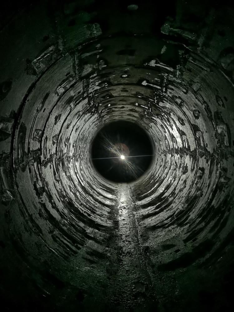 Sewer interior (Callum Cromwell - 2022)