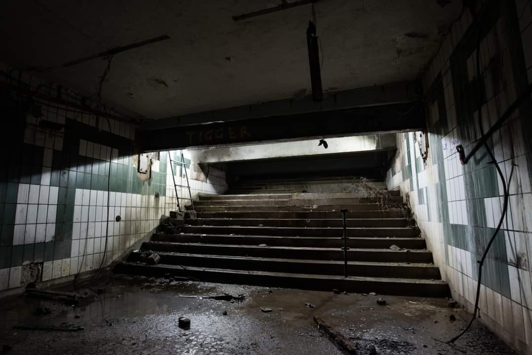 Steps which would have originally led down into the market from the street - now capped.  (Callum Cromwell - 2023)