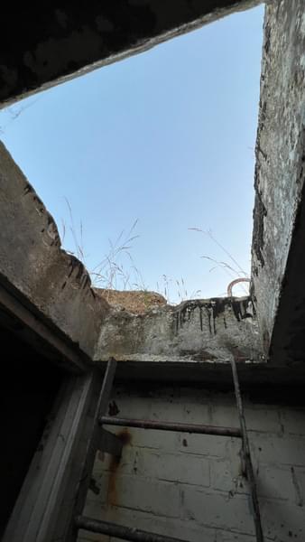 Stoke Orchard ROC Post - building near site (Alex Byles)