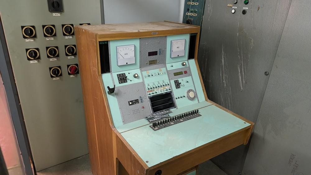 (James Clayton - 2024)