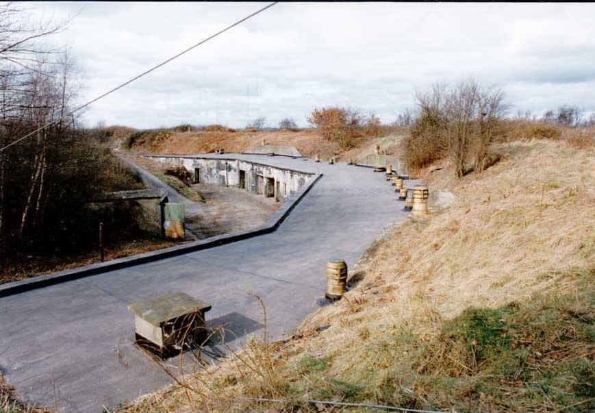 Magazines from East (Alec Beanse - 1990)