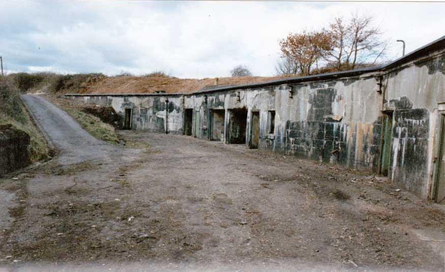 Magazines from ground level (Alec Beanse - 1990)