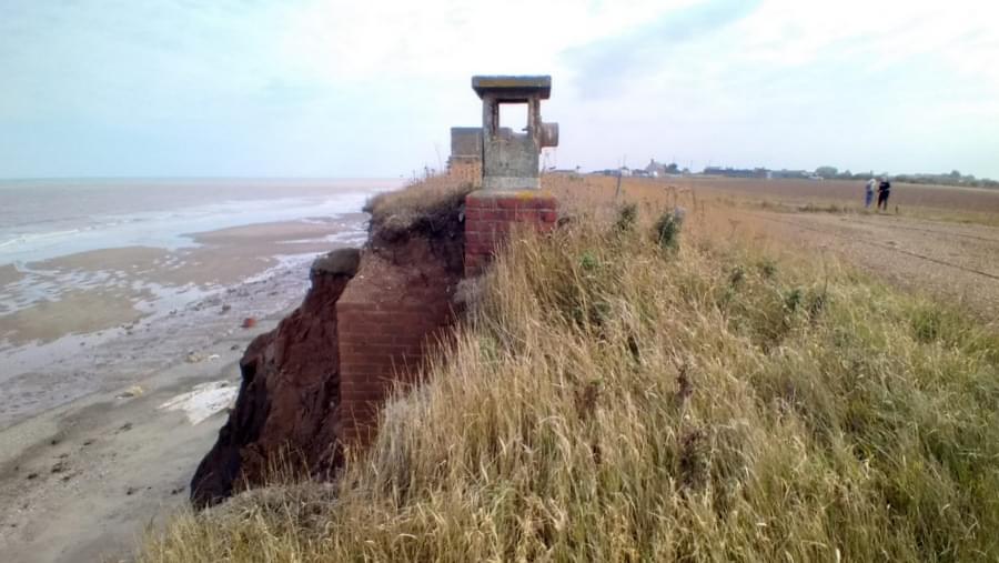 Tunstall ROC Post (Lee Scarrott )