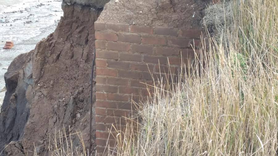 Tunstall ROC Post (Lee Scarrott )