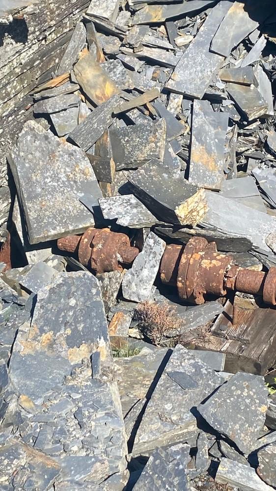 (Zach Duckers - 2025)