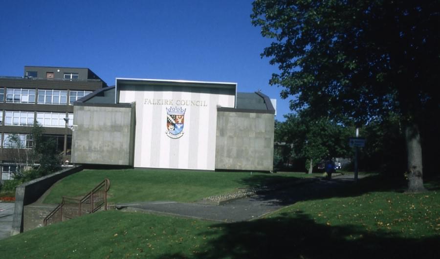 The Municipal Buildings in 2003. Hidden behind the trees on the right was the HQ (Geoff Bailey)