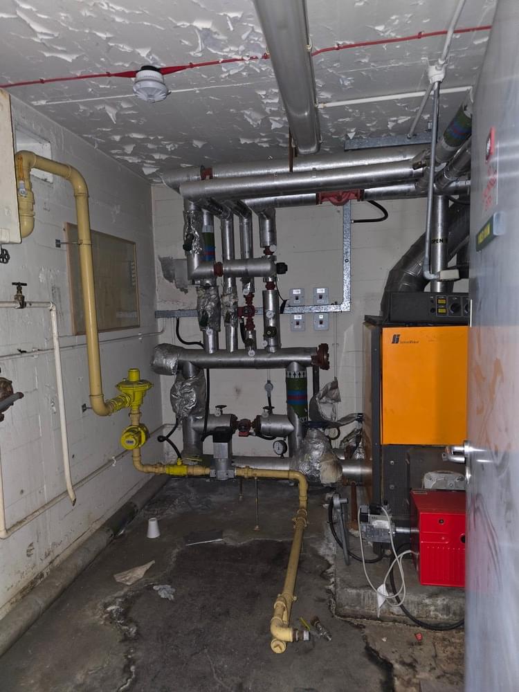 (Chris McPherson - 2025)