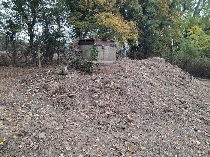 Billingshurst ROC Post (Tony Page)