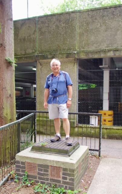 Bob Clary stands on the emergency exit (Gerald Tompsett (2017))