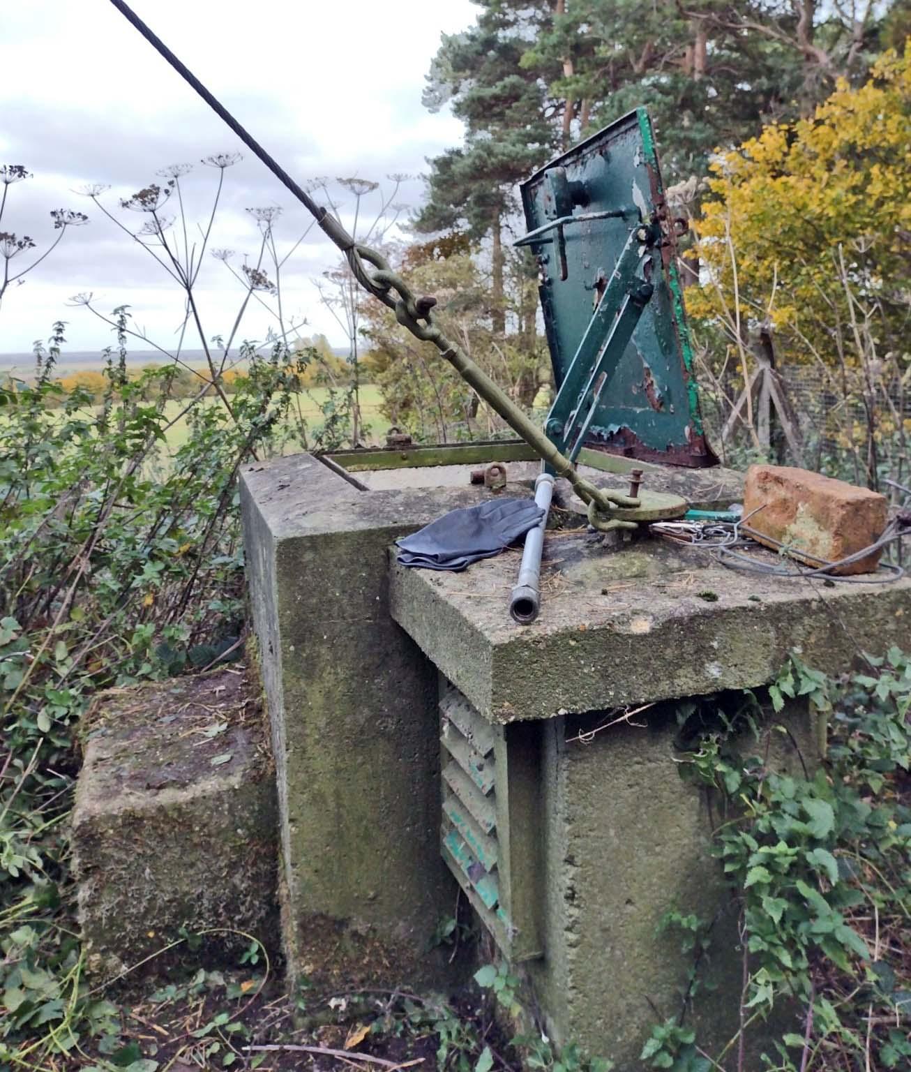Here are some photos of Louth post taken by Charles Parker in October 2022. After it's first sale in 2003 it was on the market again in 2022 (Charles Parker)